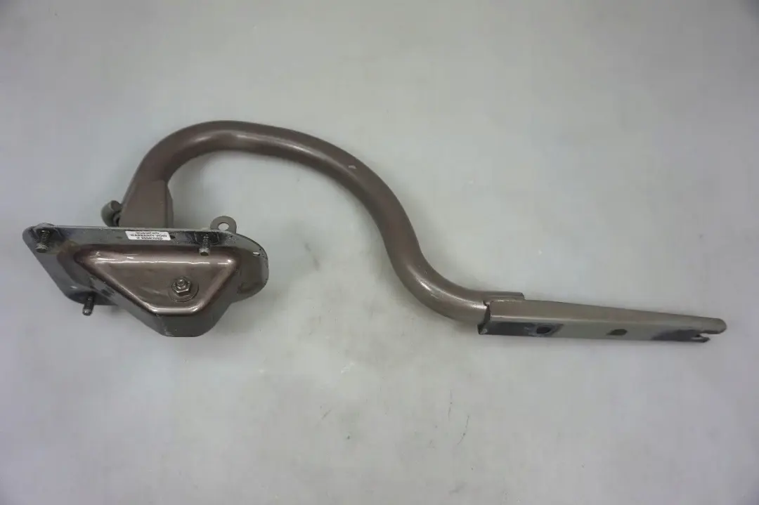 Scharnier Heckklappe Hinten Links Amethystgrau Metallic A09 für BMW 5 er E60 LCI mit Teilenummer 7111387 BMW 5 er E60 LCI Scharnier Heckklappe Hinten Links Amethystgrau Metallic A09 - SKU 7034245-AG - Teilenummer 7111387