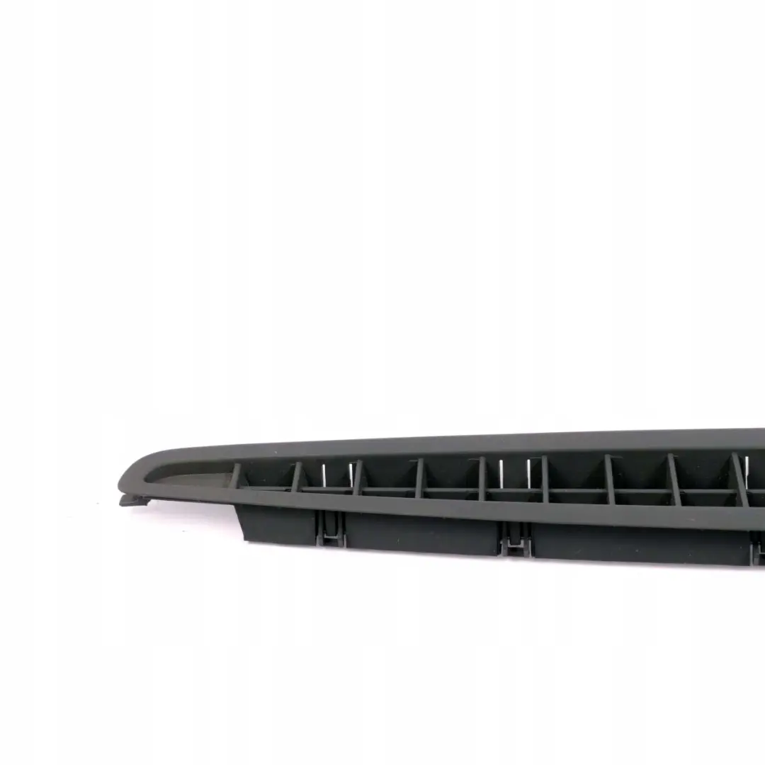 Mercedes-Benz W414 Tableau de Bord Buse D'Air Haut Droit pour à propos du numéro de pièce A4148310160 Mercedes-Benz W414 Tableau de Bord Buse D'Air Haut Droit - SKU A4148310160 - Numéro de pièce A4148310160