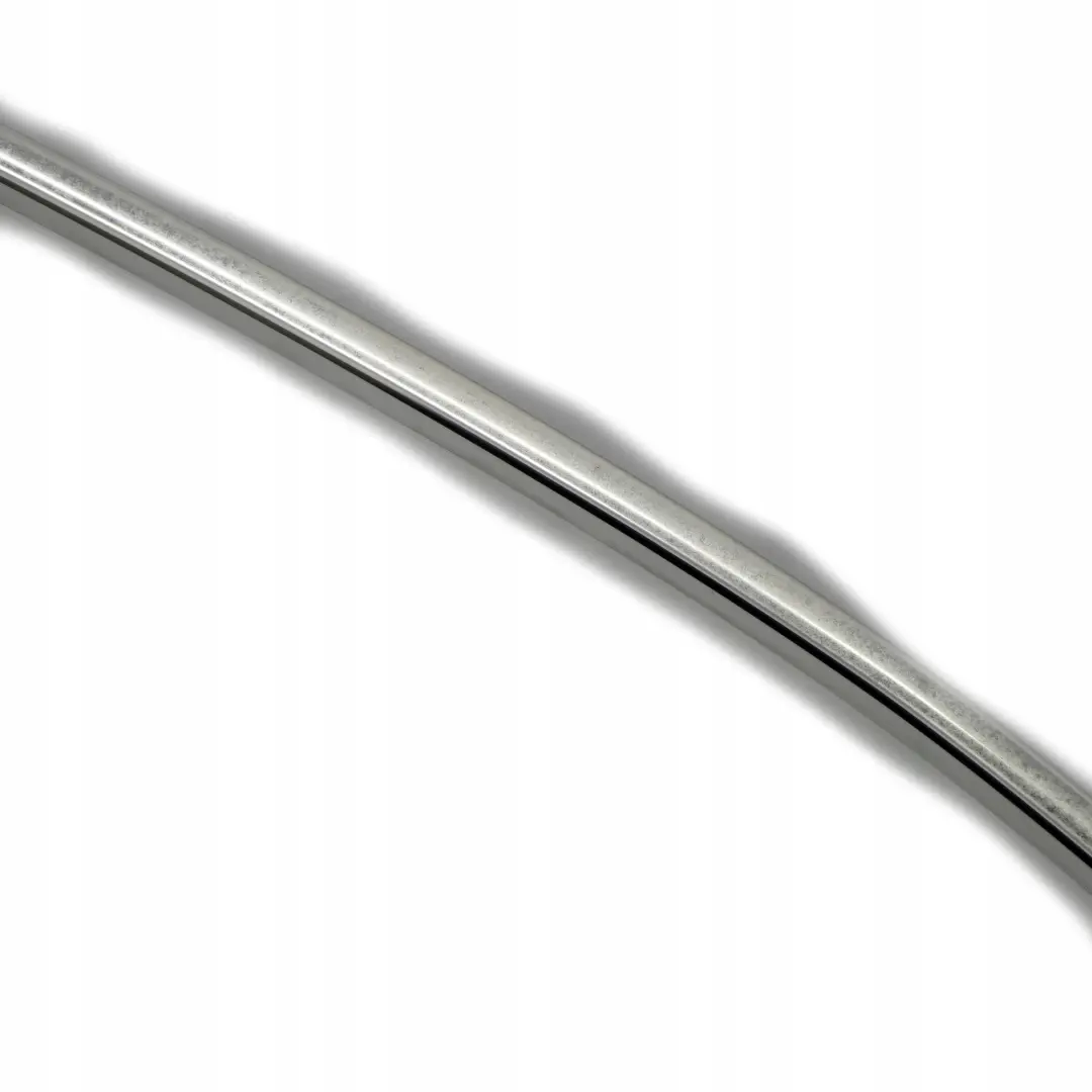 Embellecedor Marco Lateral Izquierdo Cromo para BMW E90 E90N LCI con número de pieza 7121235 BMW E90 E90N LCI Embellecedor Marco Lateral Izquierdo Cromo - SKU 7121235 - Número de pieza 7121235