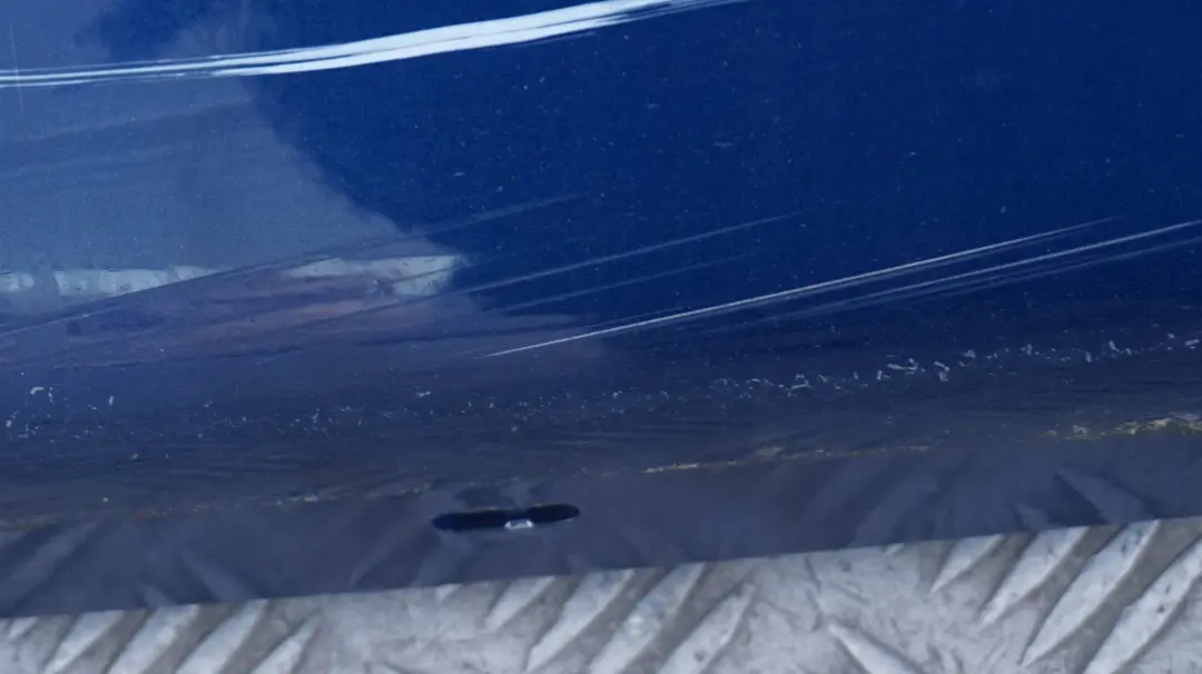 Nakładka listwa próg lewy M-Pakiet do BMW E87 o numerze 33557 BMW E87 Nakładka listwa próg lewy M-Pakiet - SKU 0033557-LMB - Numer Części 33557