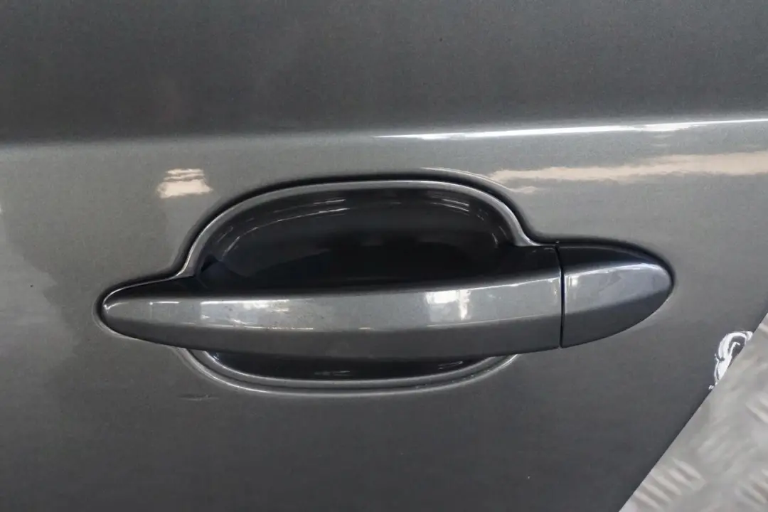 Door Rear Left N/S Titangrau Titan Grey Metallic - A36 to BMW 5 Series E61 Touring with Part number 7158501 BMW 5 Series E61 Touring Door Rear Left N/S Titangrau Titan Grey Metallic - A36 - SKU 7158501-TGR - Part number 7158501