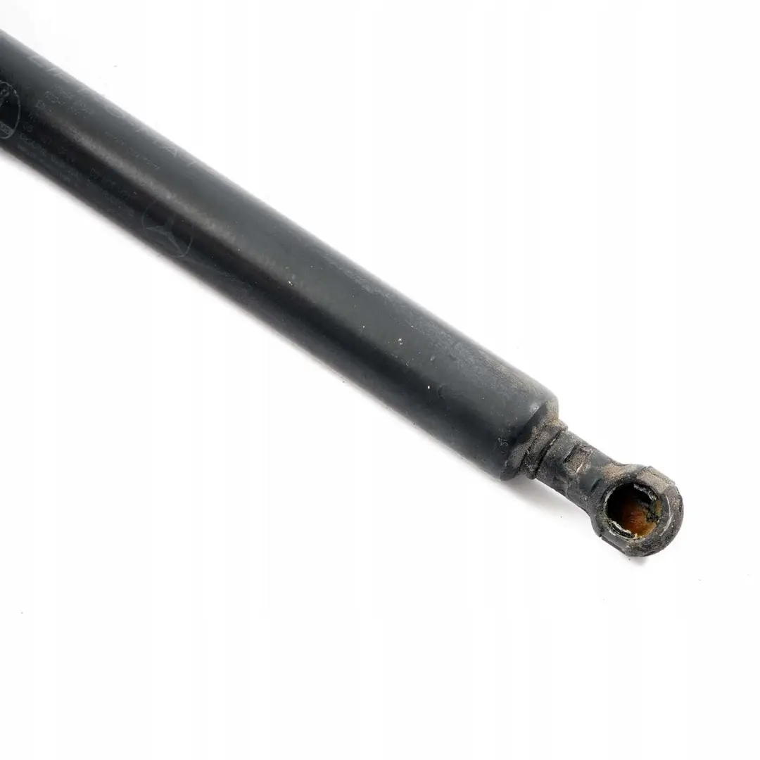 Mercedes-Benz S210 W210 Ressort a Gaz Capot Amortisseur pour à propos du numéro de pièce A2108800429 Mercedes-Benz S210 W210 Ressort a Gaz Capot Amortisseur - SKU A2108800429 - Numéro de pièce A2108800429