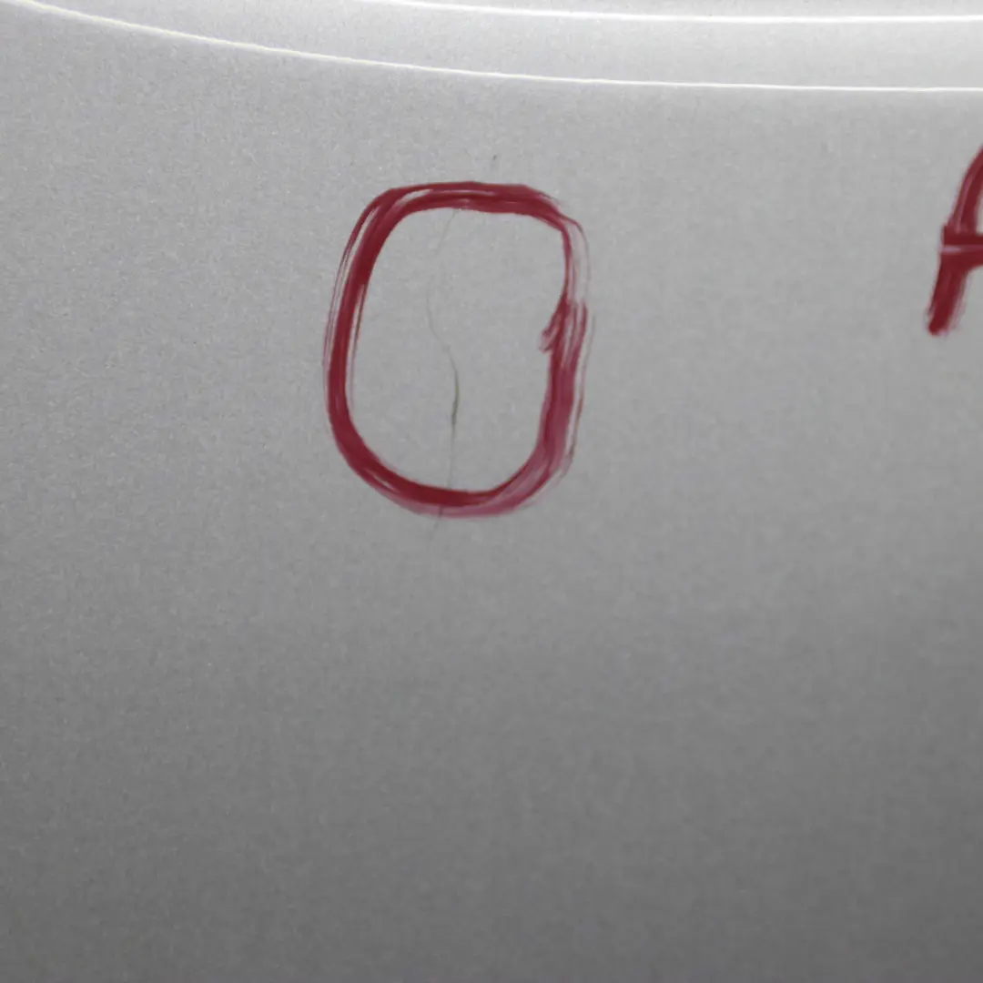 Mercedes-Benz W414 Porta Anteriore Destra Brillante Argento Metallizzato - per con numero di parte A4147200105 Mercedes-Benz W414 Porta Anteriore Destra Brillante Argento Metallizzato - - SKU A4147200105-BRS - Numero di parte A4147200105