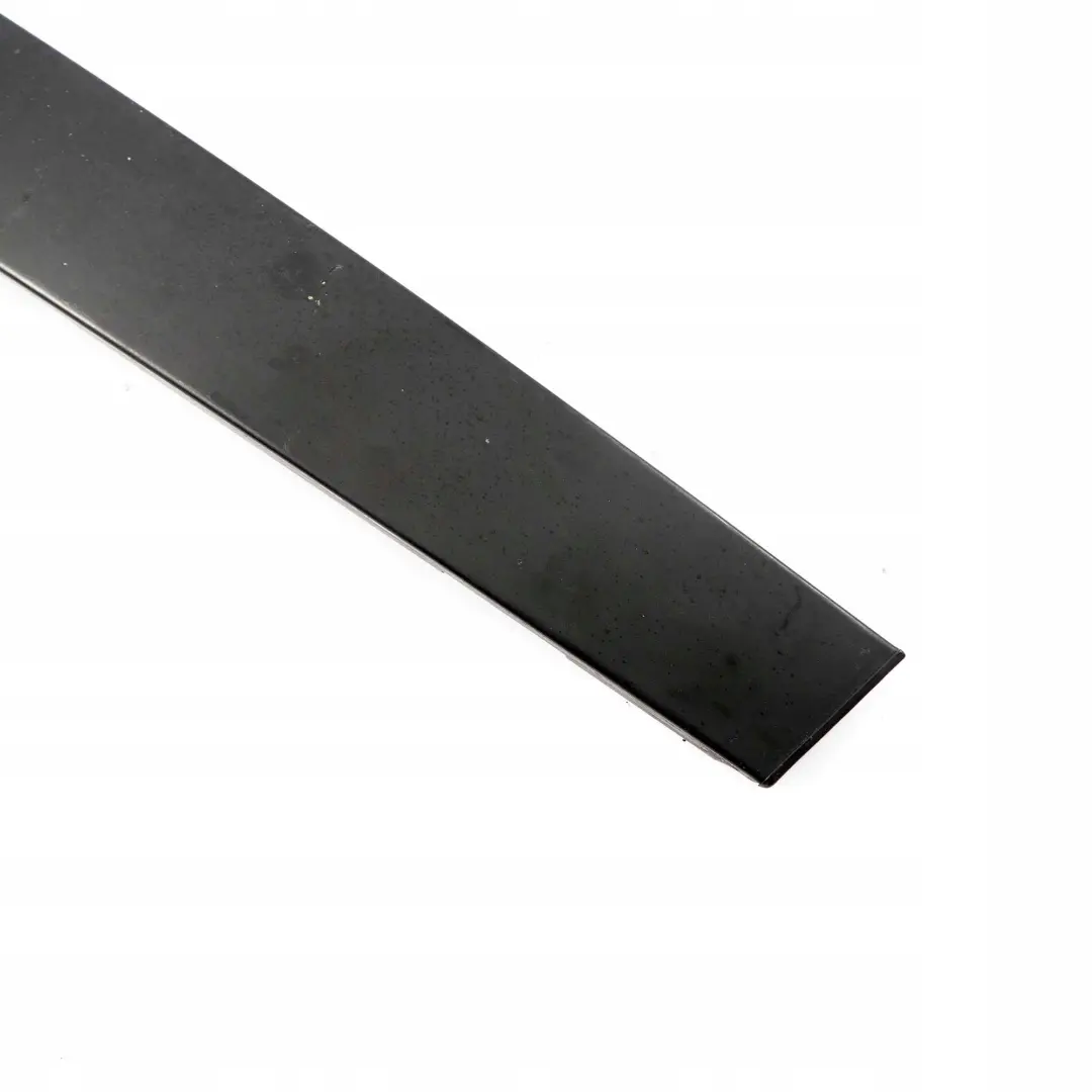 BMW E36 Berlina Finitura Finestrino Posteriore Destro Nero - SKU 8173386 - Numero di parte 8173386