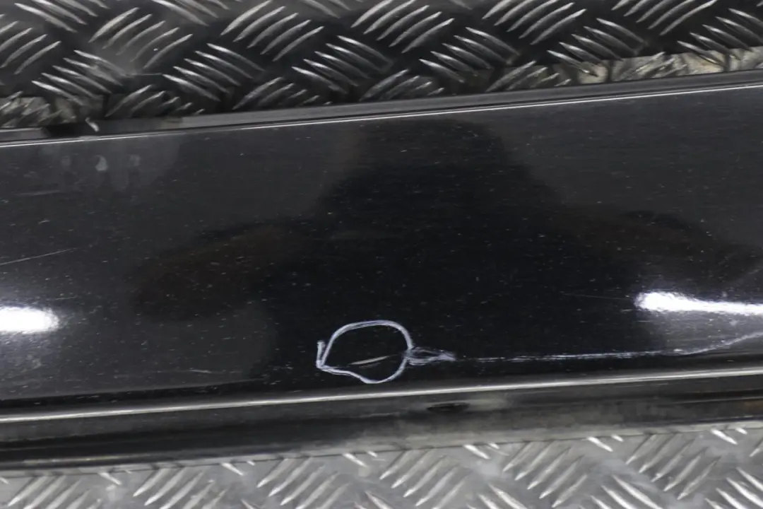 BMW E60 E61 Bas de Porte Couverture Seuil A Gauche Noir 668 - SKU 0150277-SCH - Numéro de pièce 150277