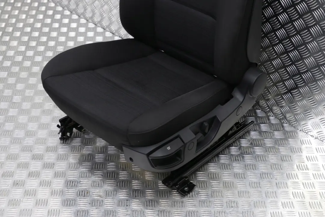 Fotel lewy materiał do BMW E60 E61 o numerze 6964726 BMW E60 E61 Fotel lewy materiał - SKU 6964726-2 - Numer Części 6964726