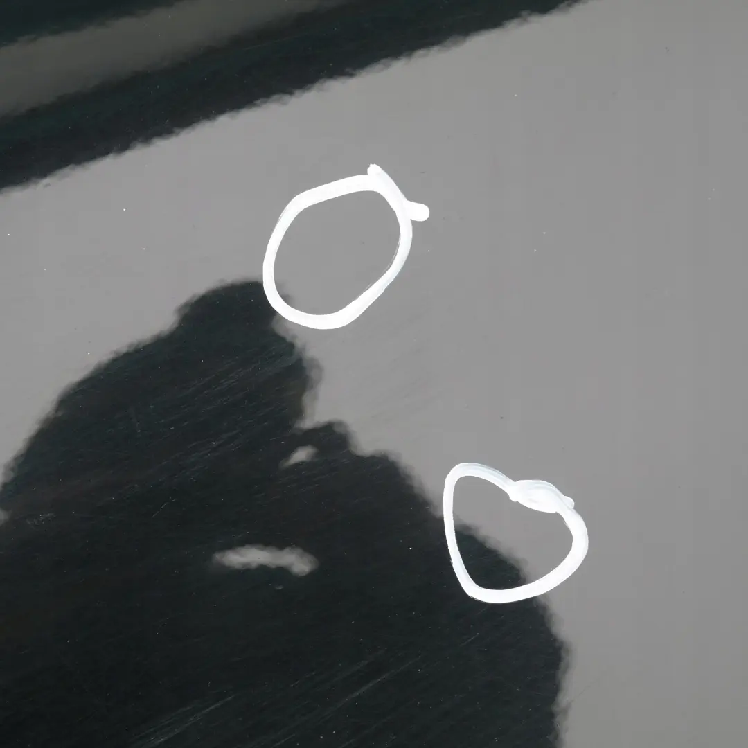 Cote Conducteur Porte avant Gauche Noir 2 pour BMW E87 LCI à propos du numéro de pièce 7191011 BMW E87 LCI Cote Conducteur Porte avant Gauche Noir 2 - SKU 7191011-SCH1 - Numéro de pièce 7191011