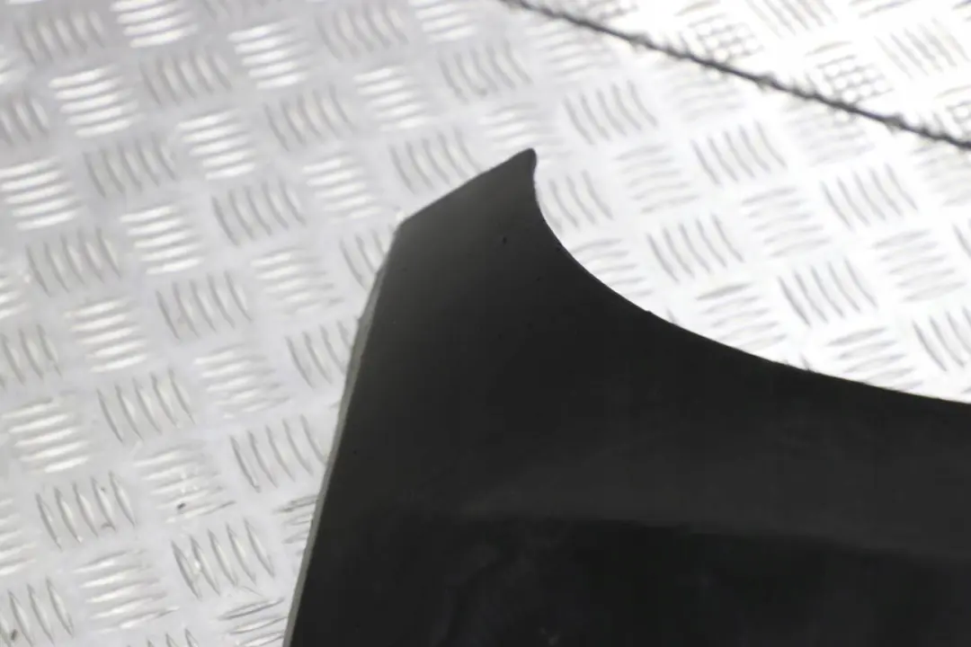 Zderzak przedni przód M-PAKIET do BMW E82 E88 o numerze 0036219 BMW E82 E88 Zderzak przedni przód M-PAKIET - SKU 0036219-LMB - Numer Części 0036219