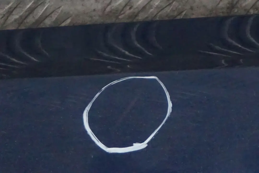 Sill Strip Faldon Lateral Derecho Le Mans Azul para BMW E90 E91 M Sport con número de pieza 0033440 BMW E90 E91 M Sport Sill Strip Faldon Lateral Derecho Le Mans Azul - SKU 0033440-LMB1 - Número de pieza 0033440