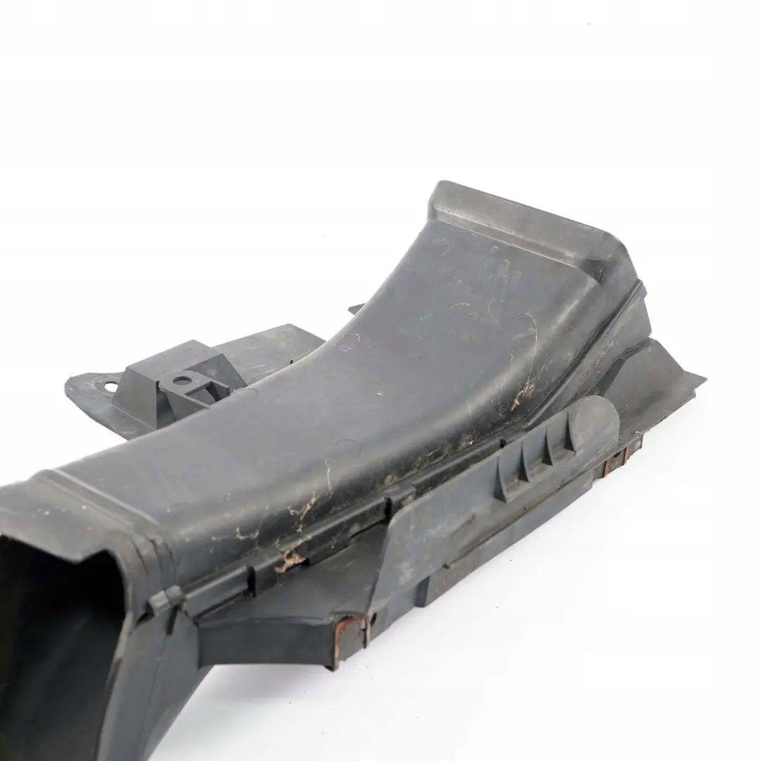 BMW 3 Series E46 Saloon Touring Brake Air Vent Duct Front Left N/S - SKU 8230559 - Part number 8230559