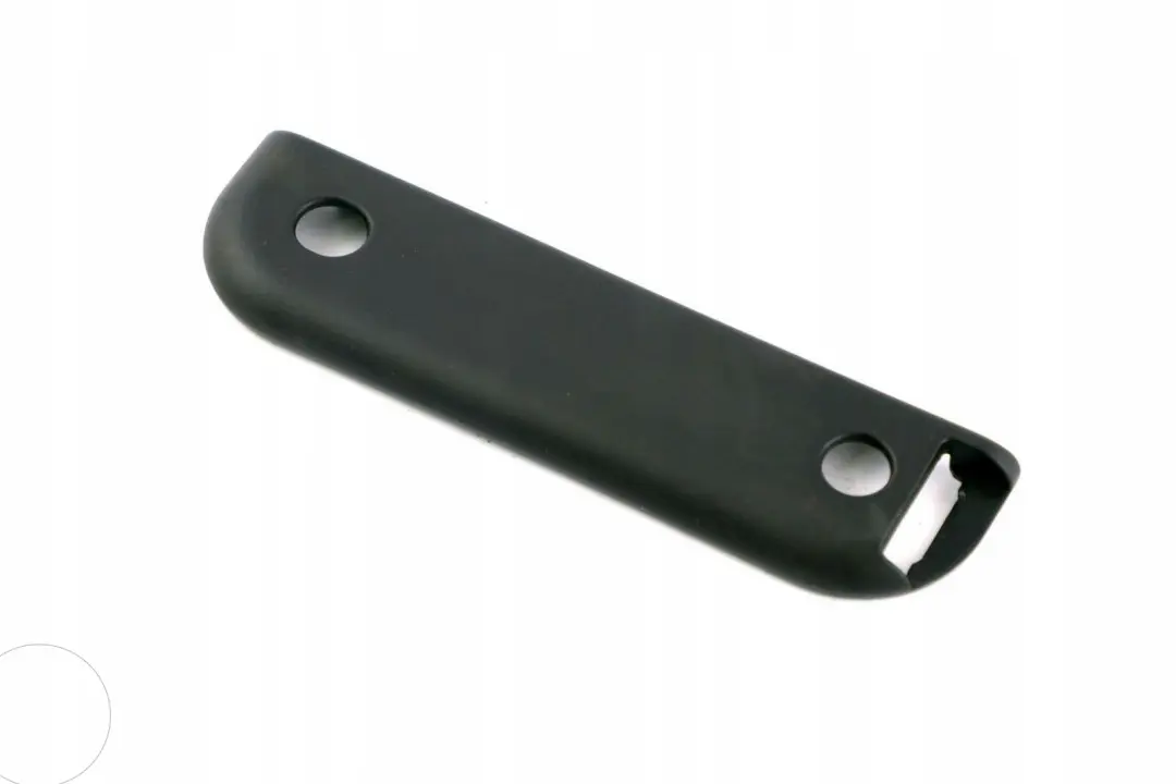 Guía Reposacabezas Asiento Trasero Derecha Izquierda Negro para BMW E88 Cabrio con número de pieza 9129254 BMW E88 Cabrio Guía Reposacabezas Asiento Trasero Derecha Izquierda Negro - SKU 9129254 - Número de pieza 9129254