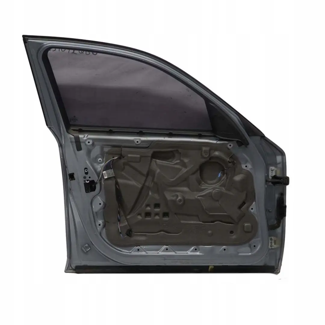 Puerta Delantera Izquierda Quarzblau Blau Azul Metalizado - A18 para BMW E87 7 con número de pieza 7191011 BMW E87 7 Puerta Delantera Izquierda Quarzblau Blau Azul Metalizado - A18 - SKU 7191011-QB7 - Número de pieza 7191011