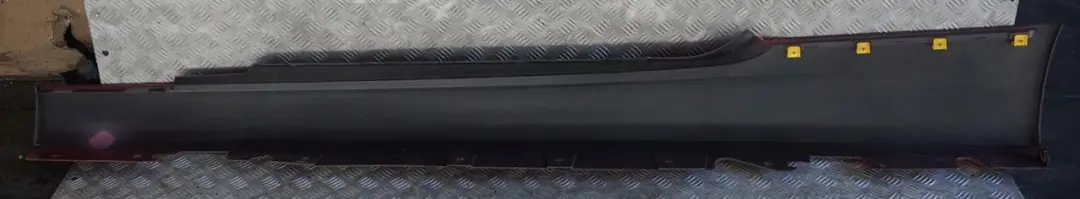 Sill Strip Side Skirt Right O/S Vermilionrot Vermilion Red to BMW 3 E92 E93 LCI with Part number 0038432 BMW 3 E92 E93 LCI Sill Strip Side Skirt Right O/S Vermilionrot Vermilion Red - SKU 0038432-VER - Part number 0038432