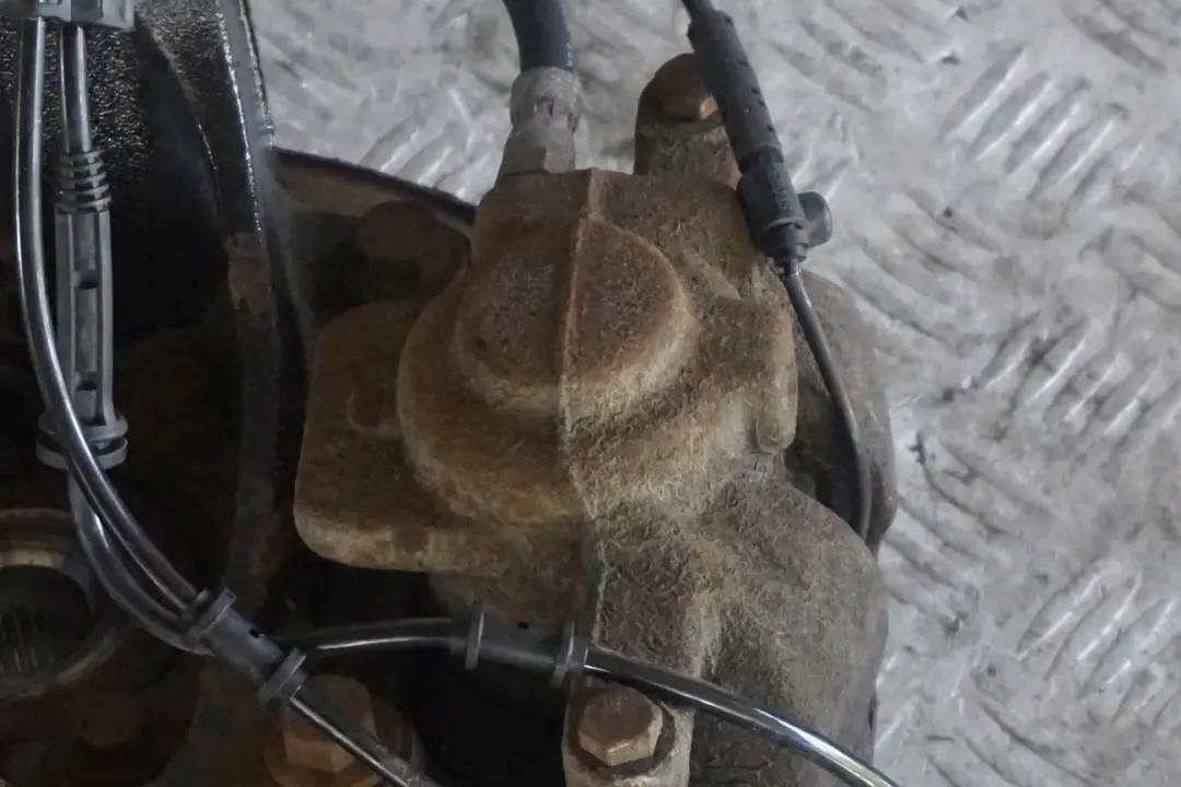 MINI R56 One D N47N Zwrotnica amortyzator lewy - SKU 6782211 - Numer Części 6782211