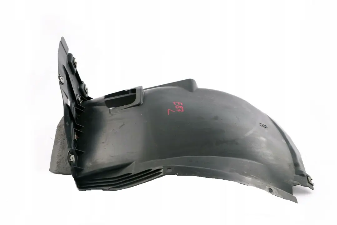 Tapa paso De rueda delantero carcasa inferior izquierda para BMW e81 e87 con número de pieza 51777059375 BMW e81 e87 Tapa paso De rueda delantero carcasa inferior izquierda - SKU 7059375 - Número de pieza 51777059375