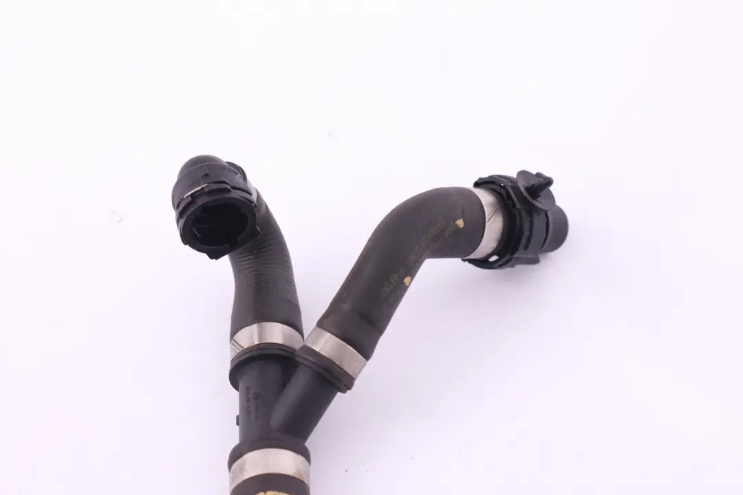 N52 Rücklaufschlauch Kühler für BMW 5 er E60 E61 mit Teilenummer 7542206 BMW 5 er E60 E61 N52 Rücklaufschlauch Kühler - SKU 7542206 - Teilenummer 7542206