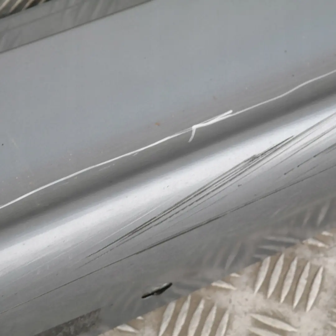 listwa nakładka próg prawy Quarzblau do BMW 1 E87 o numerze 32948 BMW 1 E87 listwa nakładka próg prawy Quarzblau - SKU 0032948-QB18 - Numer Części 32948