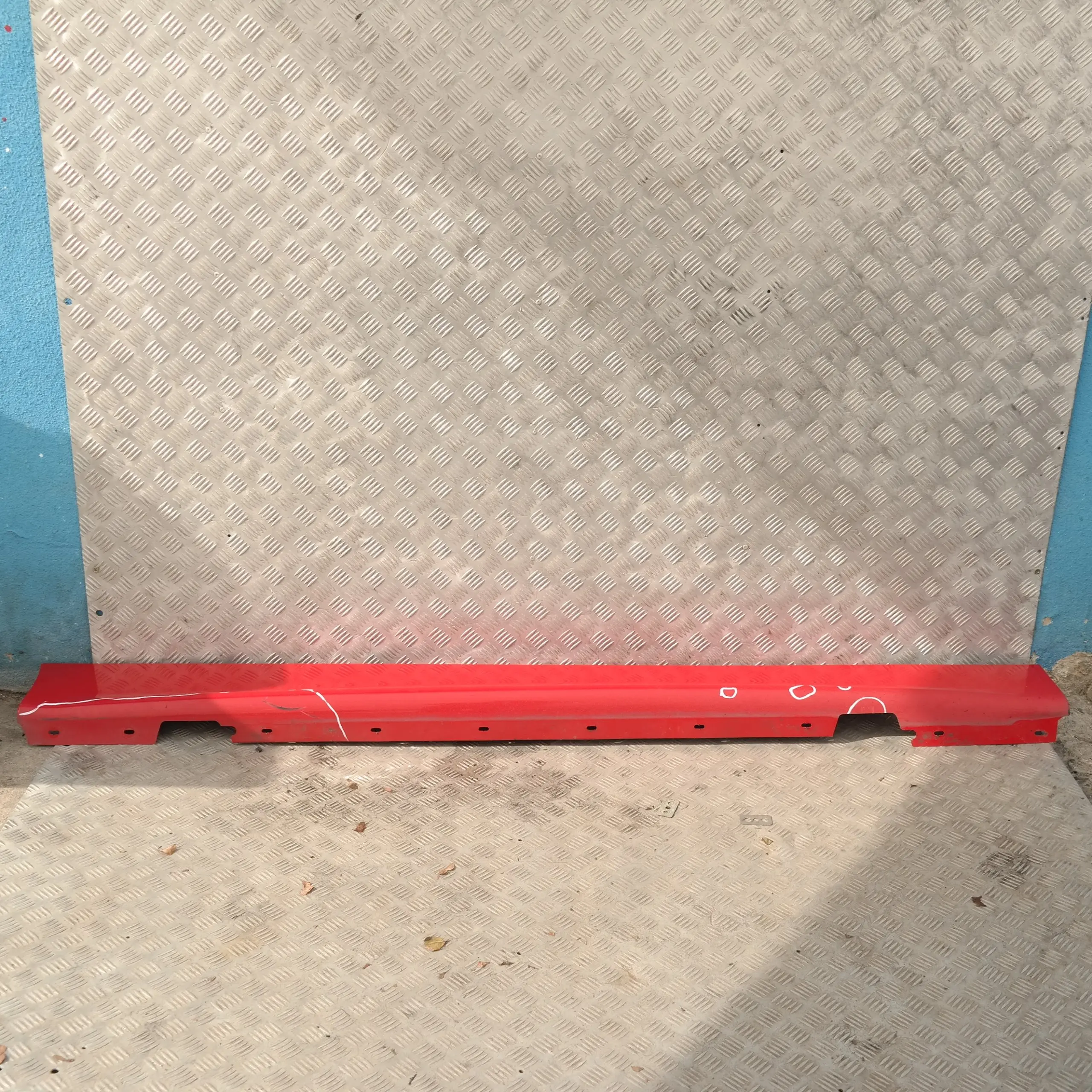 BMW 1 SERIES 6 E87 Sill Strip Side Skirt Right O/S Japanrot Japan Red Rot - 438
