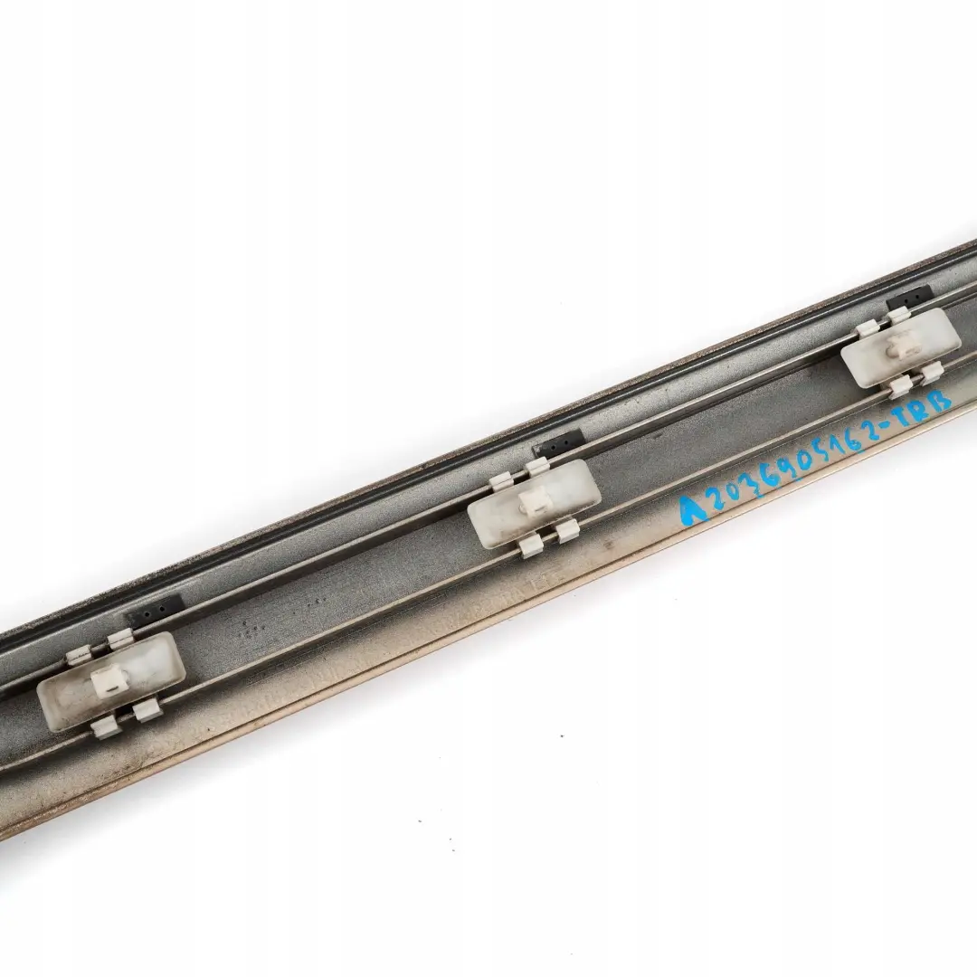 Banda De moldura De puerta trasera izquierda Travertine Beige 693 para Mercedes W203 con número de pieza A2036905162 Mercedes W203 Banda De moldura De puerta trasera izquierda Travertine Beige 693 - SKU A2036905162-TRB - Número de pieza A2036905162