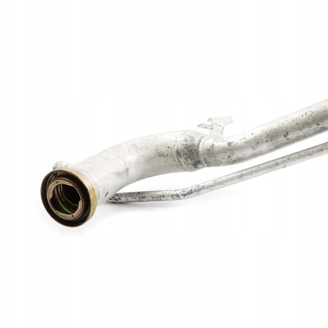 Tubo del cuello De llenado del deposito De combustible para Mercedes W168 con número de pieza A1684702820 Mercedes W168 Tubo del cuello De llenado del deposito De combustible - SKU A1684702820 - Número de pieza A1684702820