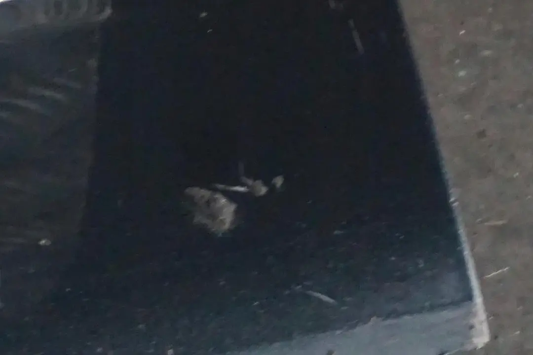 Sill Strip Faldon Lateral Derecho Tiefgruen Deep Green A43 para BMW E92 E93 con número de pieza 0034058 BMW E92 E93 Sill Strip Faldon Lateral Derecho Tiefgruen Deep Green A43 - SKU 0034058-TG - Número de pieza 0034058