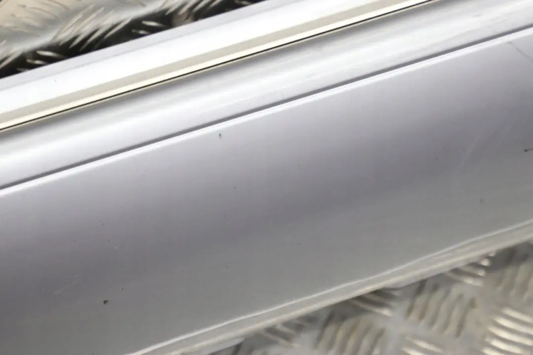 BMW Aerokit Faldon Cubre umbral De puerta Izquierdo Bluewater Metallic - 896 - SKU 0302753-WB1 - Número de pieza 0302753