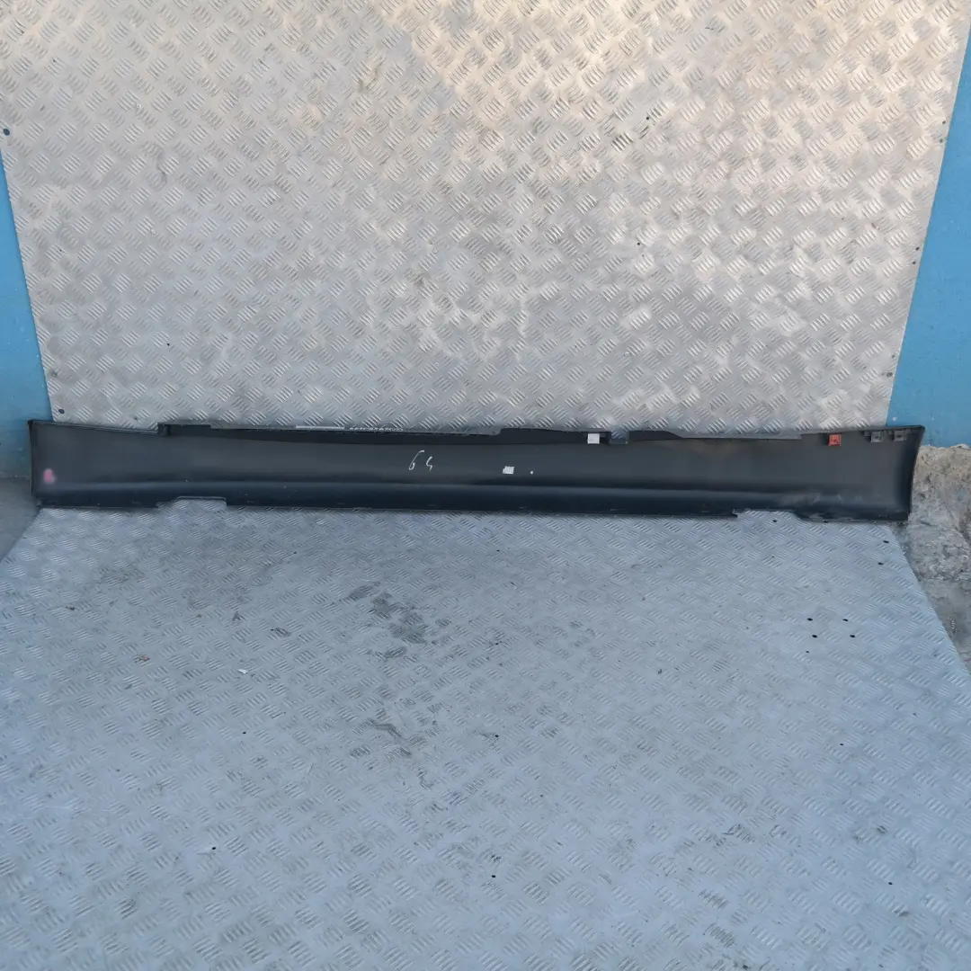 BMW 1 E87 Bas de Porte Couverture Seuil Droite Mousseux Graphite Metallisee - SKU 0032948-SG14 - Numéro de pièce 32948