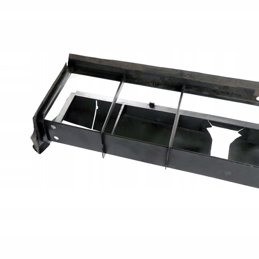 Conducto de canal de admisión de aire del radiador para Mercedes W203 con número de pieza A2035050230 Mercedes W203 Conducto de canal de admisión de aire del radiador - SKU A2035050230 - Número de pieza A2035050230