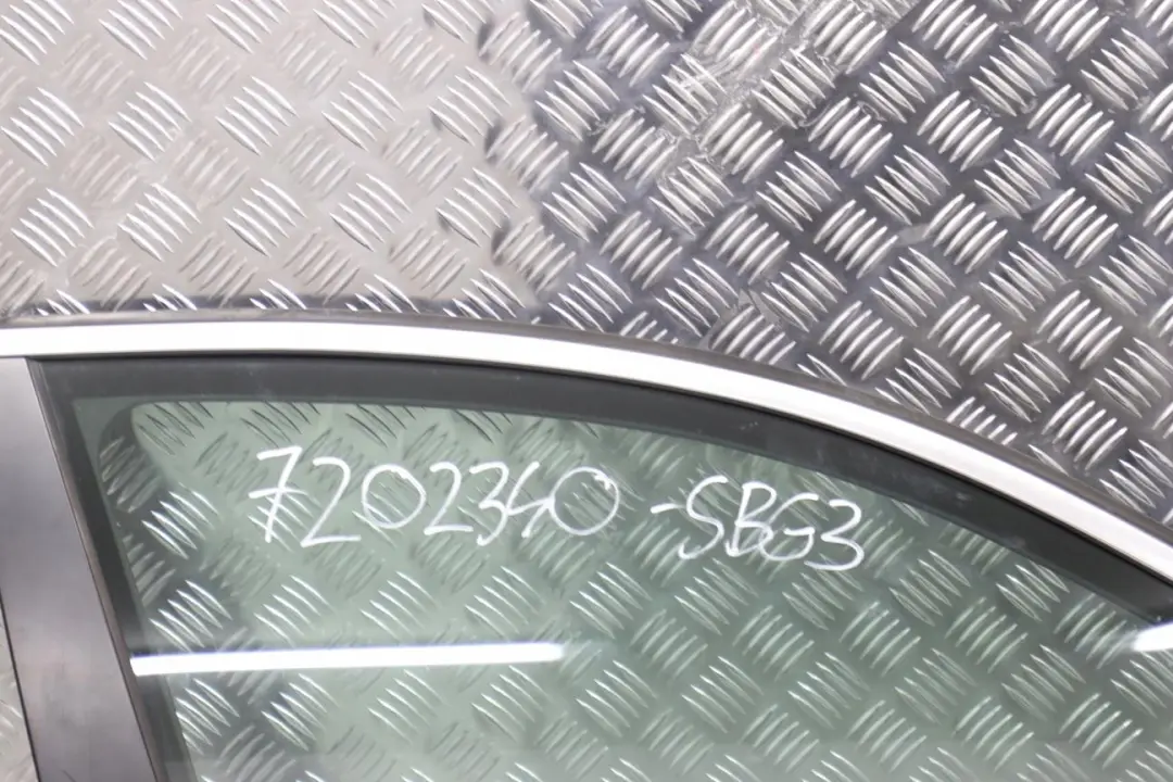 Puerta Delantera Derecha Silbergrau Gris Plata - A08 para BMW E60 E61 con número de pieza 7202340 BMW E60 E61 Puerta Delantera Derecha Silbergrau Gris Plata - A08 - SKU 7202340-SBG3 - Número de pieza 7202340