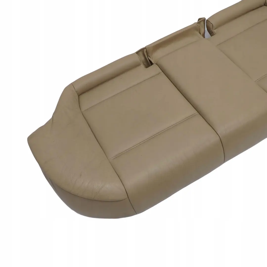 Rücksitz Innenrücksitzbank Bezug Leder Beige Montana für BMW 3 E46 Limousine mit Teilenummer 7000877 BMW 3 E46 Limousine Rücksitz Innenrücksitzbank Bezug Leder Beige Montana - SKU 7000877 - Teilenummer 7000877