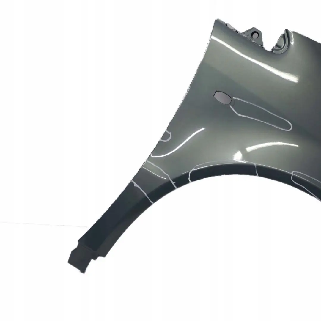 Panel lateral delantero derecho Guardabarros Cumulus Gris - 757 para Mercedes A W168 con número de pieza A1688800818 Mercedes A W168 Panel lateral delantero derecho Guardabarros Cumulus Gris - 757 - SKU A1688800818-CUG - Número de pieza A1688800818