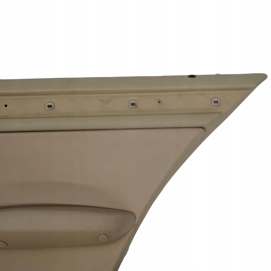Türverkleidung Hinten Rechts Leder Montana Beige für BMW 3 E46 Limousine Kombi mit Teilenummer 8224540 BMW 3 E46 Limousine Kombi Türverkleidung Hinten Rechts Leder Montana Beige - SKU 8224540 - Teilenummer 8224540