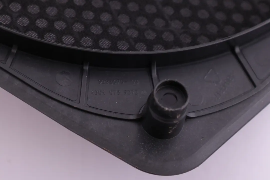 Basse Centrale Haut-Parleur pour BMW 2 F20 F21 F22 F87 F23 F34 LCI Iris à propos du numéro de pièce 9223670 BMW 2 F20 F21 F22 F87 F23 F34 LCI Iris Basse Centrale Haut-Parleur - SKU 9223670 - Numéro de pièce 9223670