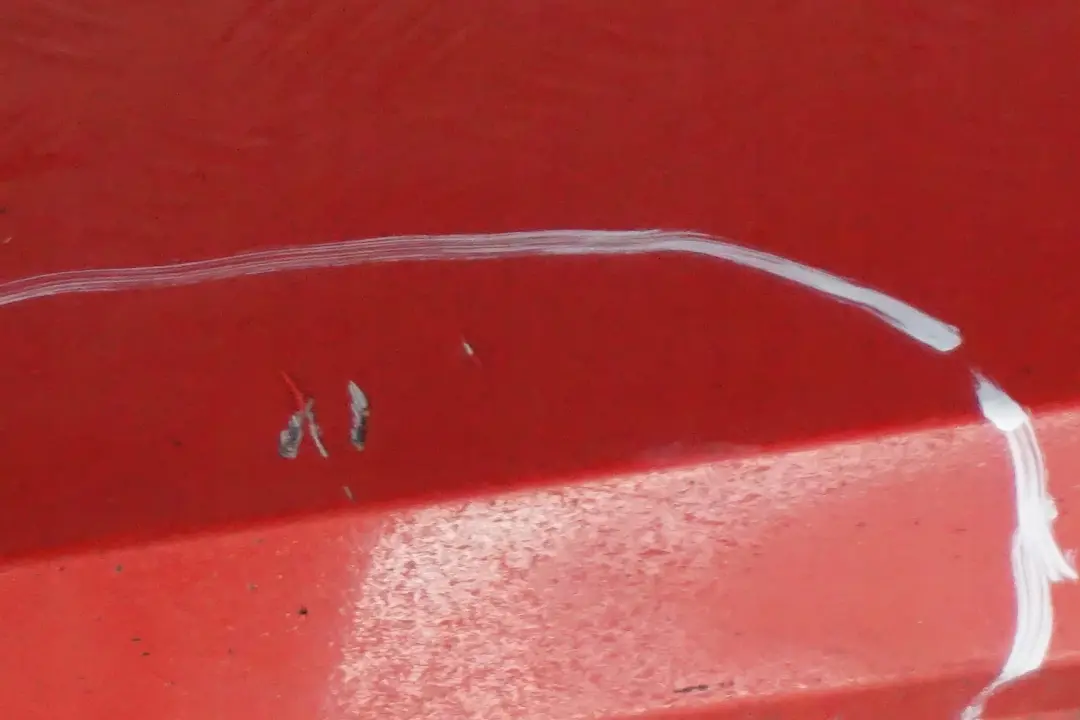 BMW Z4 E85 E86 Listello Portiera Gonna SX Rosso Chiaro Rosso - 314 - SKU 0031109-HELL - Numero di parte 0031109