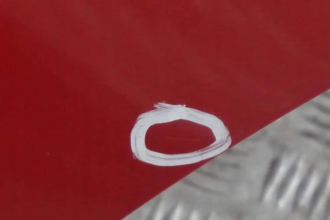 Porta Posteriore Sinistra Rosso-Cremisi Karmesin Rosso - A61 per BMW X3 E83 con numero di parte 3449337 BMW X3 E83 Porta Posteriore Sinistra Rosso-Cremisi Karmesin Rosso - A61 - SKU 3449337-KAR1 - Numero di parte 3449337