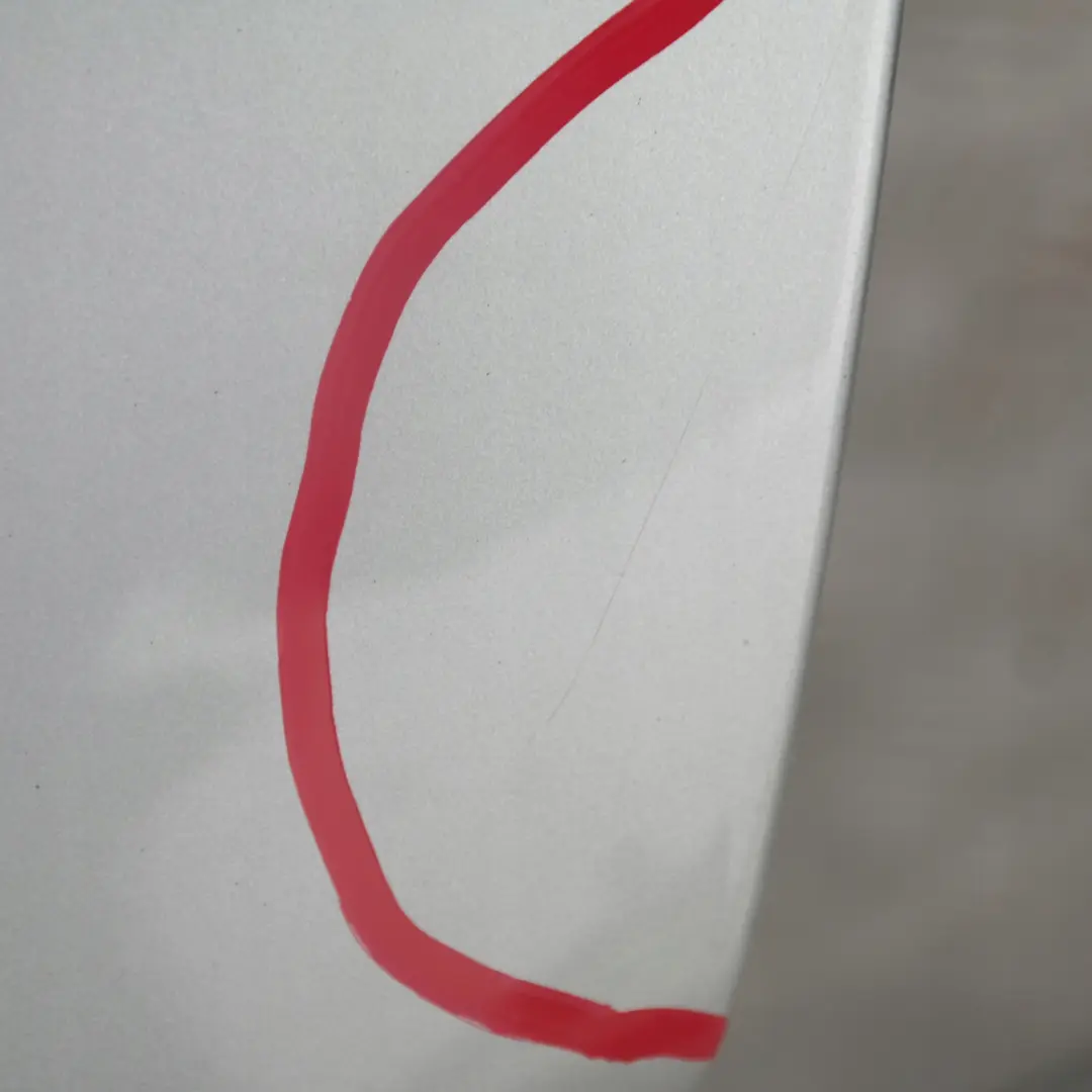 Fahrerseite Tür hinten links Titansilber Silber Metallic für BMW 1 er E87 LCI mit Teilenummer 7191017 BMW 1 er E87 LCI Fahrerseite Tür hinten links Titansilber Silber Metallic - SKU 7191017-TS - Teilenummer 7191017