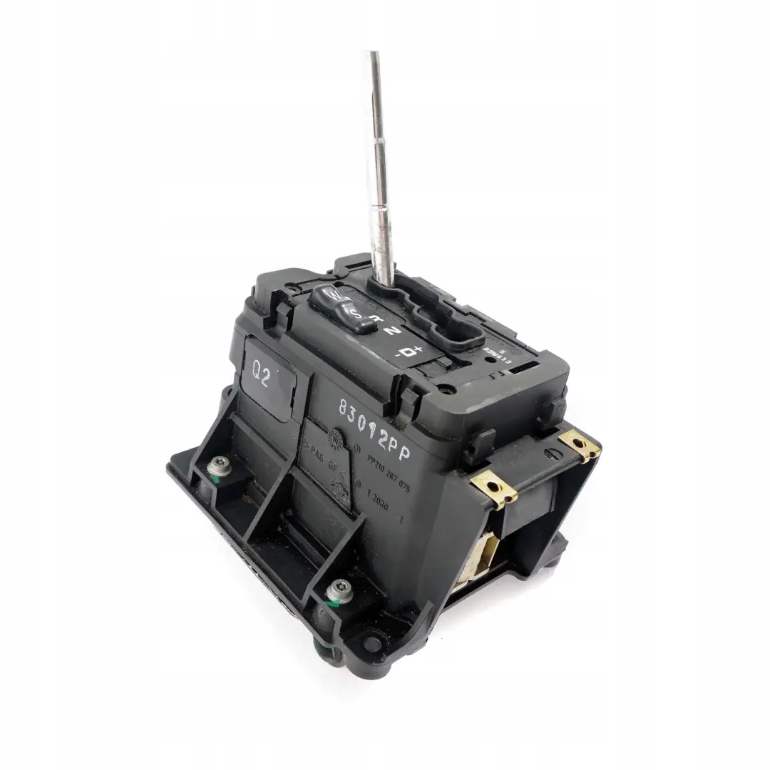 Automatikgetriebe Wählhebel Schaltmechanik für Mercedes W210 mit Teilenummer A2102670524 Mercedes W210 Automatikgetriebe Wählhebel Schaltmechanik - SKU A2102670524 - Teilenummer A2102670524
