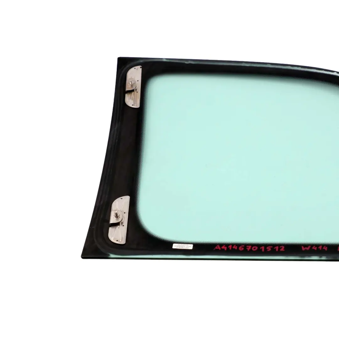 Mercedes-Benz W414 Arriere Droite Verre Vitre AS2 pour à propos du numéro de pièce A4146701512 Mercedes-Benz W414 Arriere Droite Verre Vitre AS2 - SKU A4146701512 - Numéro de pièce A4146701512