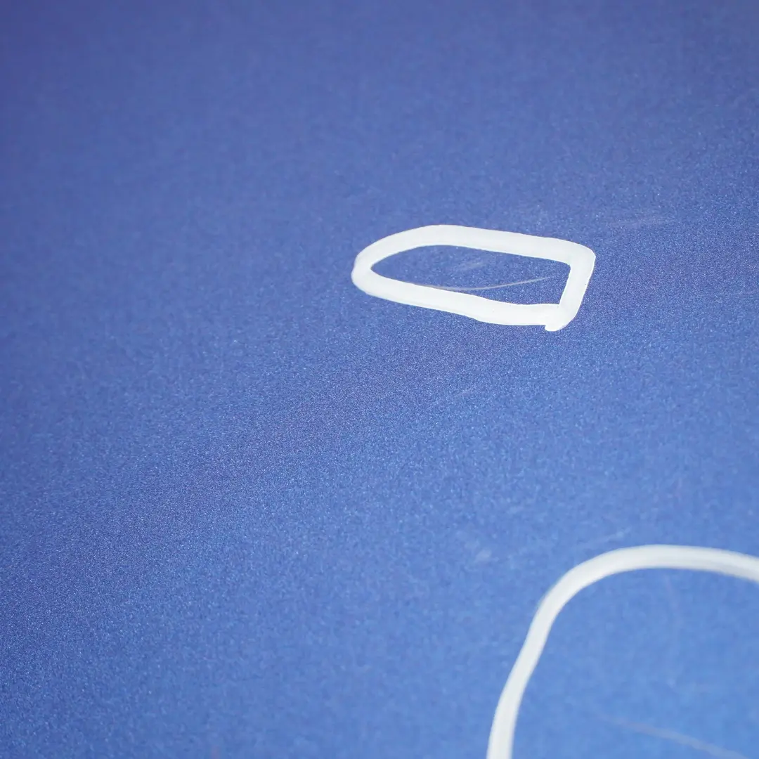 Clase C W203 Puerta Trasera Derecha Jaspisblau Azul Metalizado - 345 para Mercedes con número de pieza A2037300805 Mercedes Clase C W203 Puerta Trasera Derecha Jaspisblau Azul Metalizado - 345 - SKU A2037300805-JAS - Número de pieza A2037300805