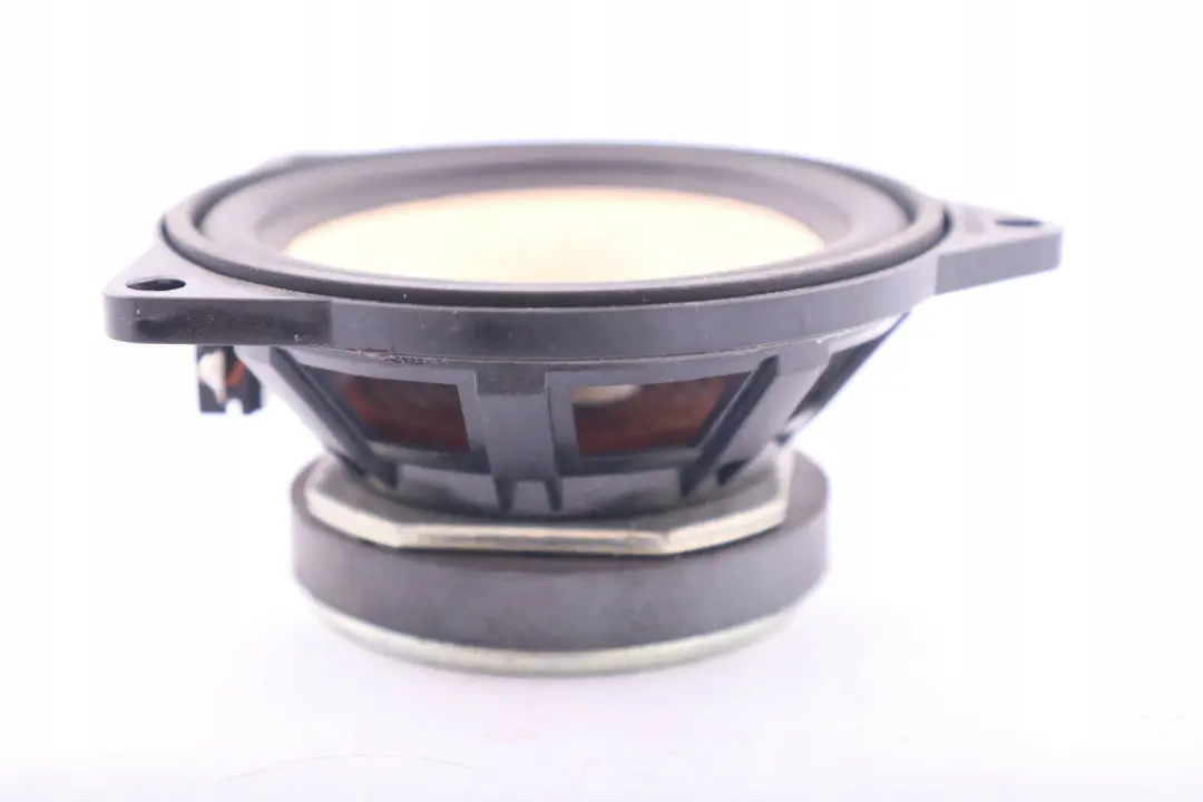 Haut-Parleur a Gauche Systeme Droite pour BMW 6 Serie E63 LCI à propos du numéro de pièce 9143130 BMW 6 Serie E63 LCI Haut-Parleur a Gauche Systeme Droite - SKU 9143130 - Numéro de pièce 9143130