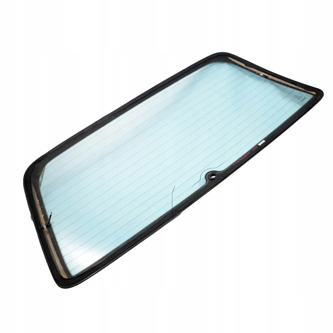 Szyba tył tylna klapy AS2 do Mercedes E W210 KOMBI o numerze A2107400757 Mercedes E W210 KOMBI Szyba tył tylna klapy AS2 - SKU A2107400757 - Numer Części A2107400757