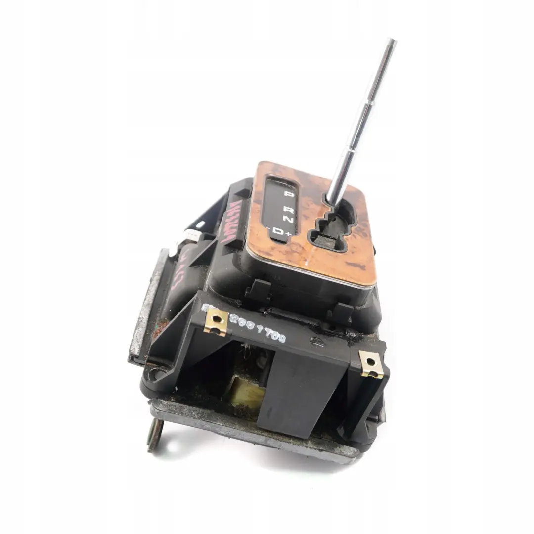 Wybierak lewarek automat do MERCEDES ML W163 o numerze A1632601109 MERCEDES ML W163 Wybierak lewarek automat - SKU A1632601109 - Numer Części A1632601109