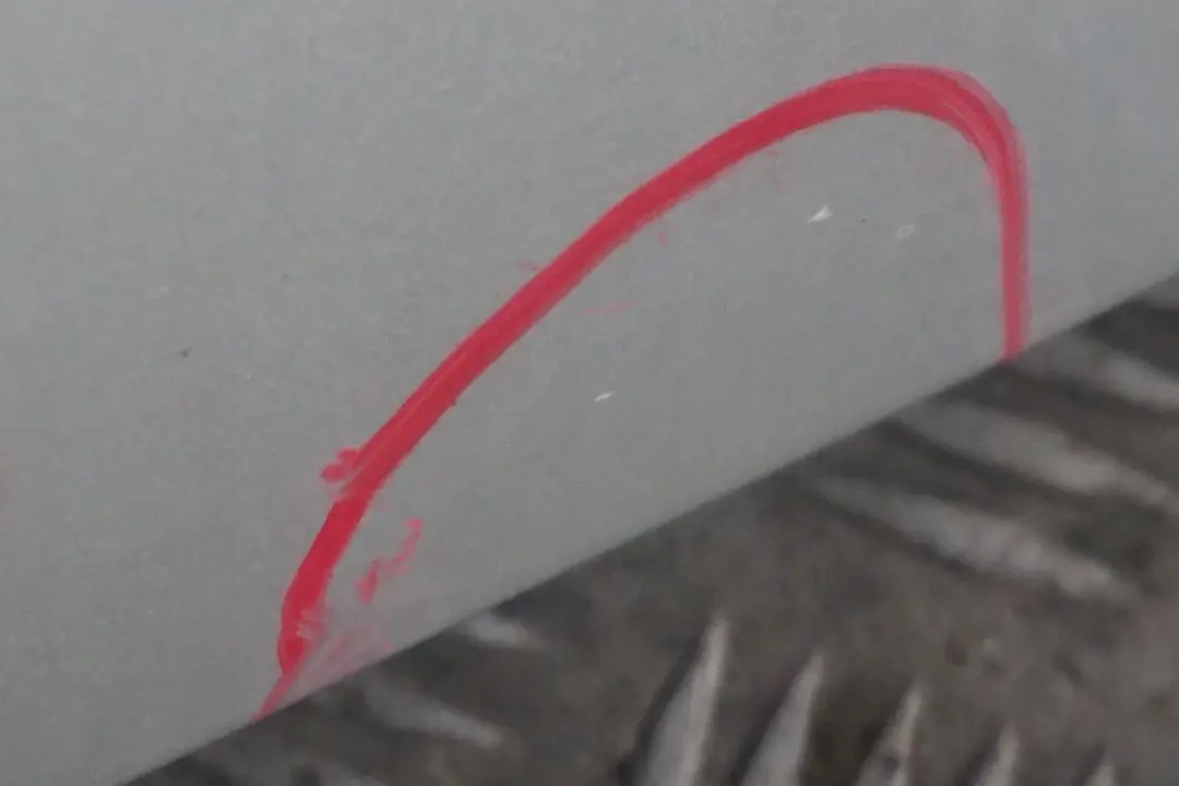 Fahrerseite Seitenwand vorne rechts Kotflügel Titansilber Silber für BMW 7 E65 E66 mit Teilenummer 7061662 BMW 7 E65 E66 Fahrerseite Seitenwand vorne rechts Kotflügel Titansilber Silber - SKU 7061662-TS1 - Teilenummer 7061662