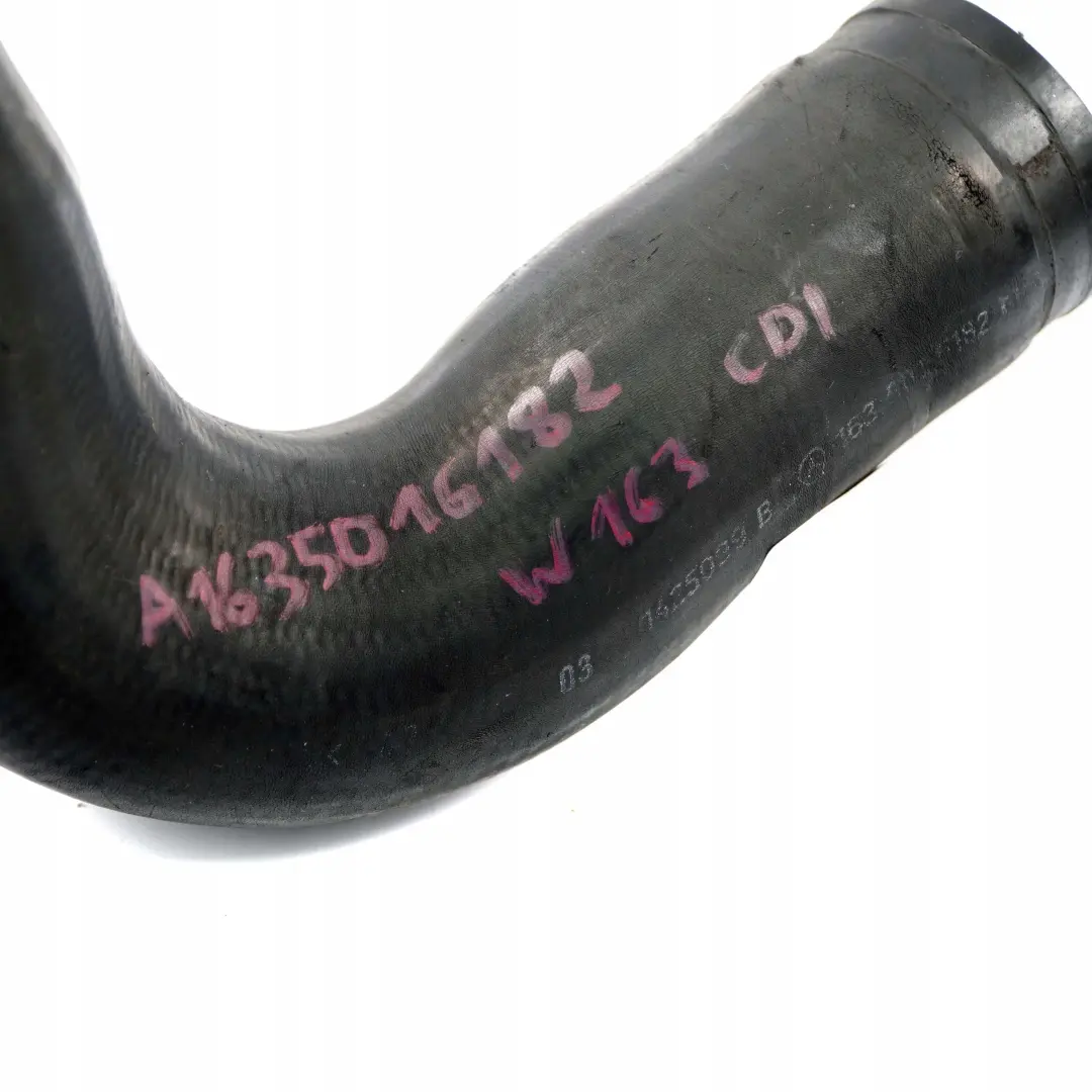 Rura wąż przewód turbo do MERCEDES ML W163 270 CDI o numerze A1635016182 MERCEDES ML W163 270 CDI Rura wąż przewód turbo - SKU A1635016182 - Numer Części A1635016182