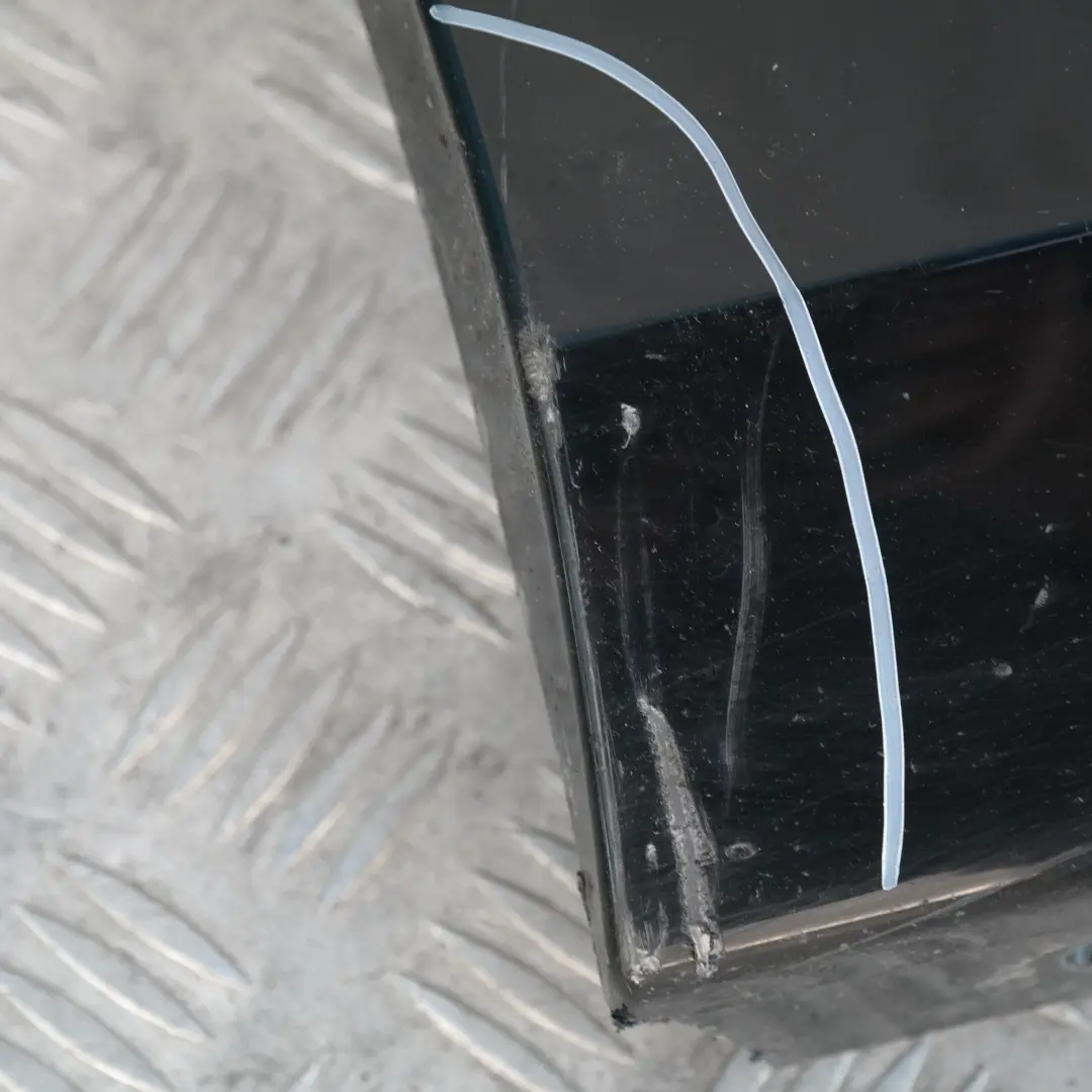 Nakładka listwa próg prawy schwarz II do BMW E87 LCI o numerze 36144 BMW E87 LCI Nakładka listwa próg prawy schwarz II - SKU 0036144-SCH4 - Numer Części 36144