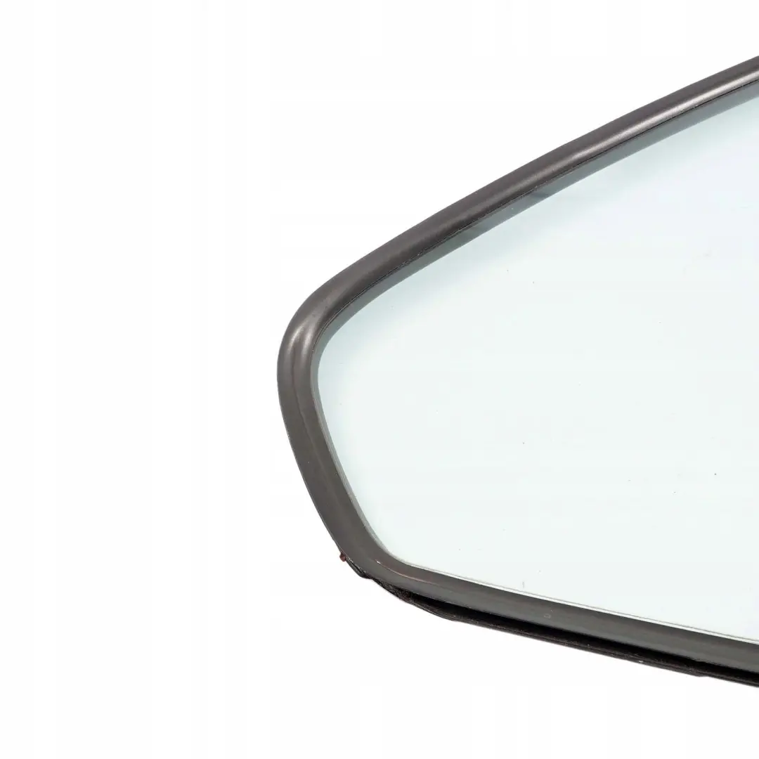 Trasero Derecho Lado Cuarto Ventana Vidrio Verde AS2 para BMW E36 Berlina con número de pieza 8122414 BMW E36 Berlina Trasero Derecho Lado Cuarto Ventana Vidrio Verde AS2 - SKU 8122414 - Número de pieza 8122414