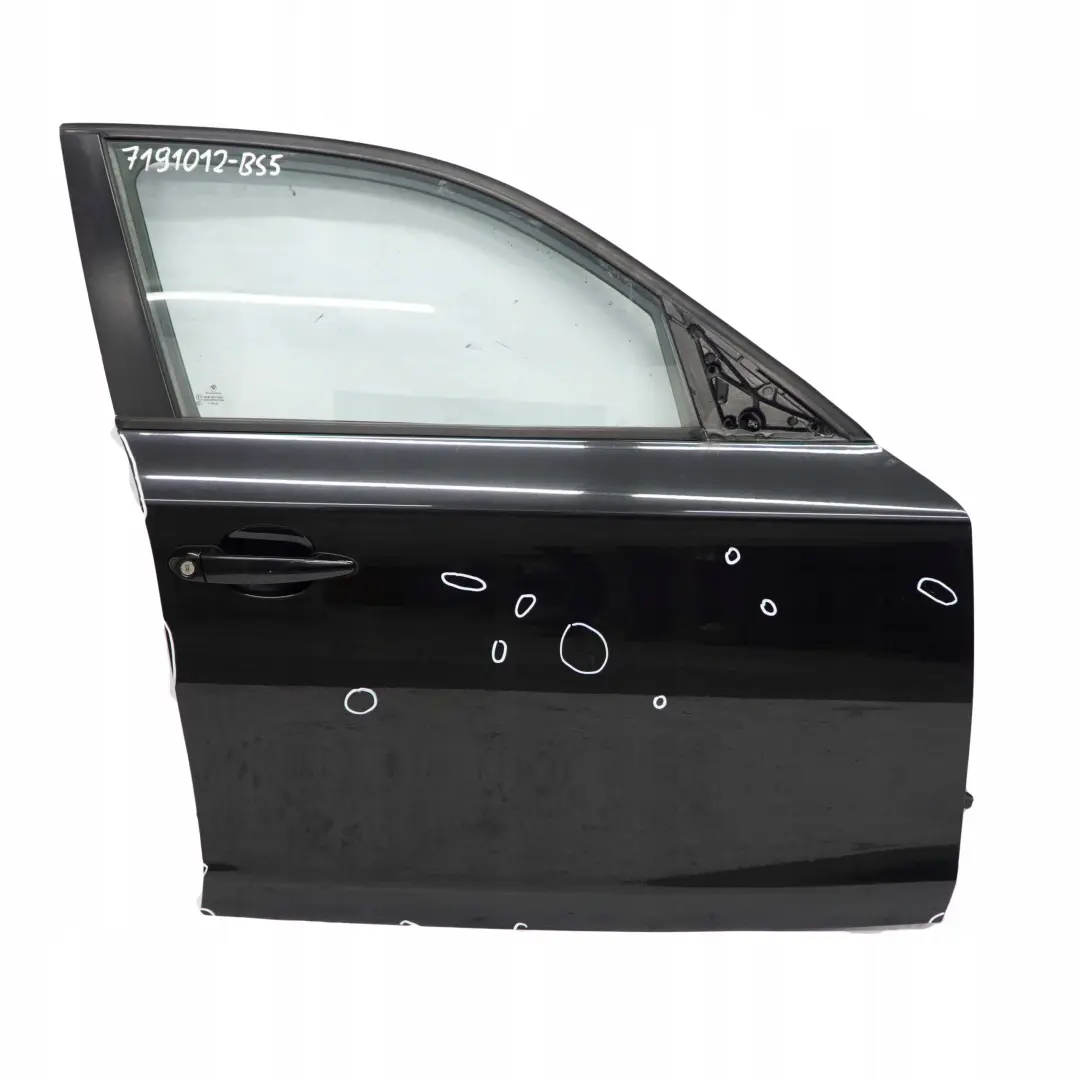 Porta anteriore destra Black Sapphire Metallic - 475 per BMW E87 con numero di parte 7191012 BMW E87 Porta anteriore destra Black Sapphire Metallic - 475 - SKU 7191012-BS5 - Numero di parte 7191012