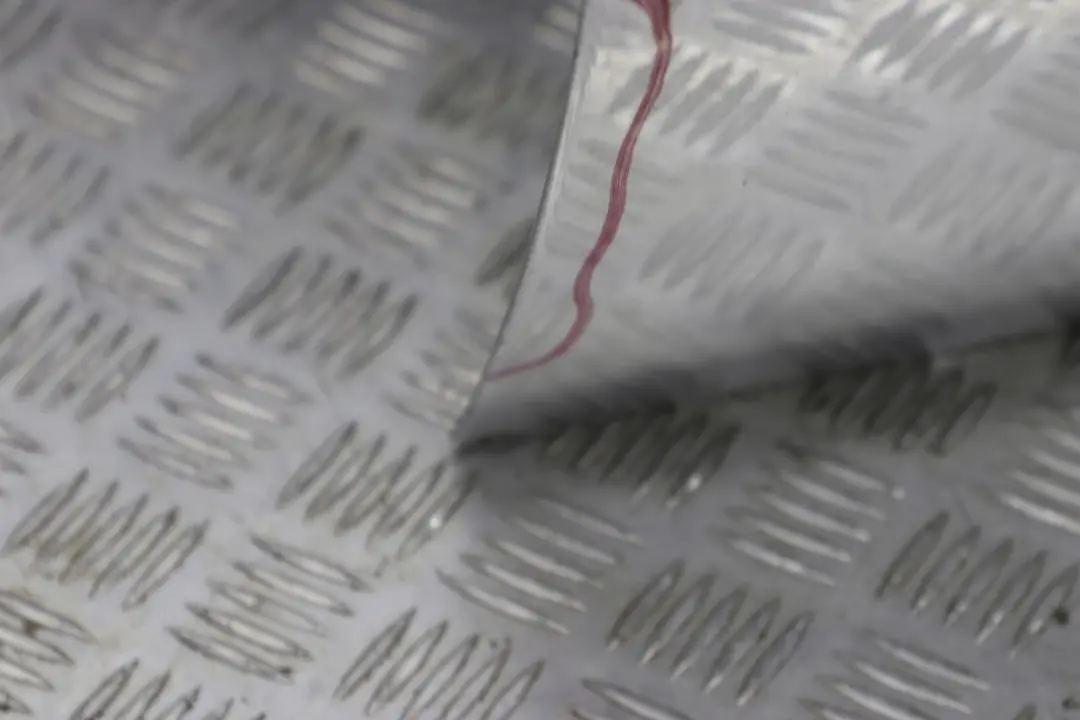 Droite Argent Titane Titan Argent Metallise - 35 pour BMW X5 E53 Porte avant à propos du numéro de pièce 8256824 BMW X5 E53 Porte avant Droite Argent Titane Titan Argent Metallise - 35 - SKU 8256824-TS1 - Numéro de pièce 8256824