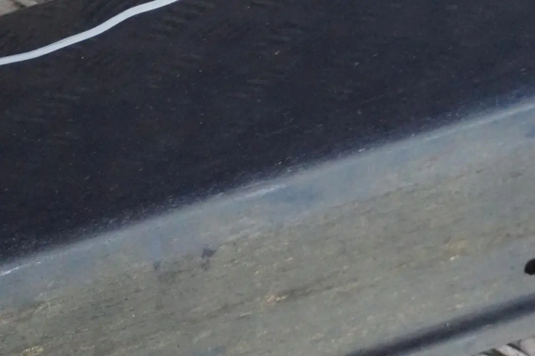 Bas de Porte Blende Seuil a Gauche Bleu des Mers Profondes pour BMW 5 E60 E61 LCI 1 à propos du numéro de pièce 0422464 BMW 5 E60 E61 LCI 1 Bas de Porte Blende Seuil a Gauche Bleu des Mers Profondes - SKU 0422464-DSB1 - Numéro de pièce 0422464