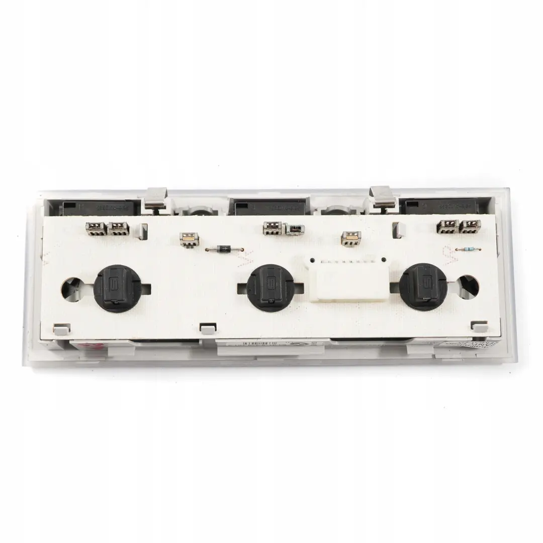 Lampe de Lecture Interieure Arriere Dachlicht pour BMW 7 E65 E66 à propos du numéro de pièce 8379701 BMW 7 E65 E66 Lampe de Lecture Interieure Arriere Dachlicht - SKU 8379701 - Numéro de pièce 8379701